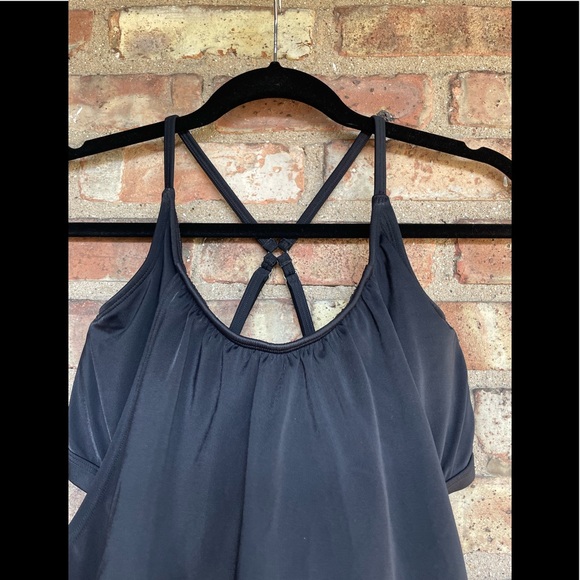 Athleta Blousy Tankini🖤 - Picture 4 of 12
